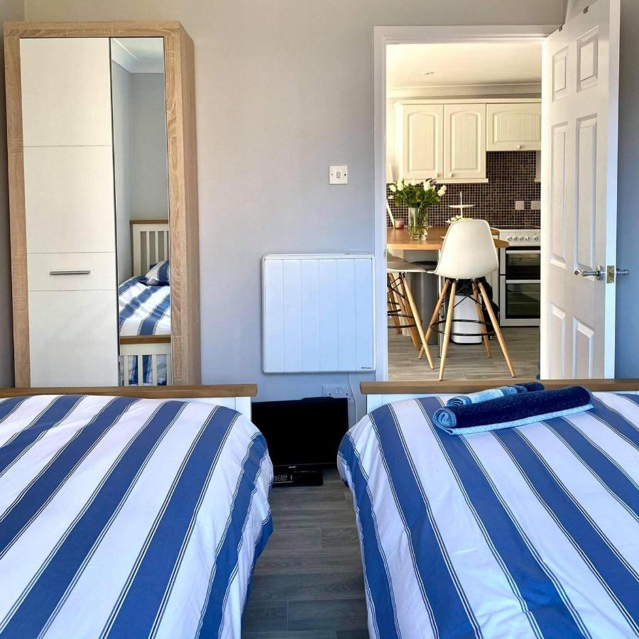 Captivating 2-Bed Villa In Millendreath Near Looe Buitenkant foto