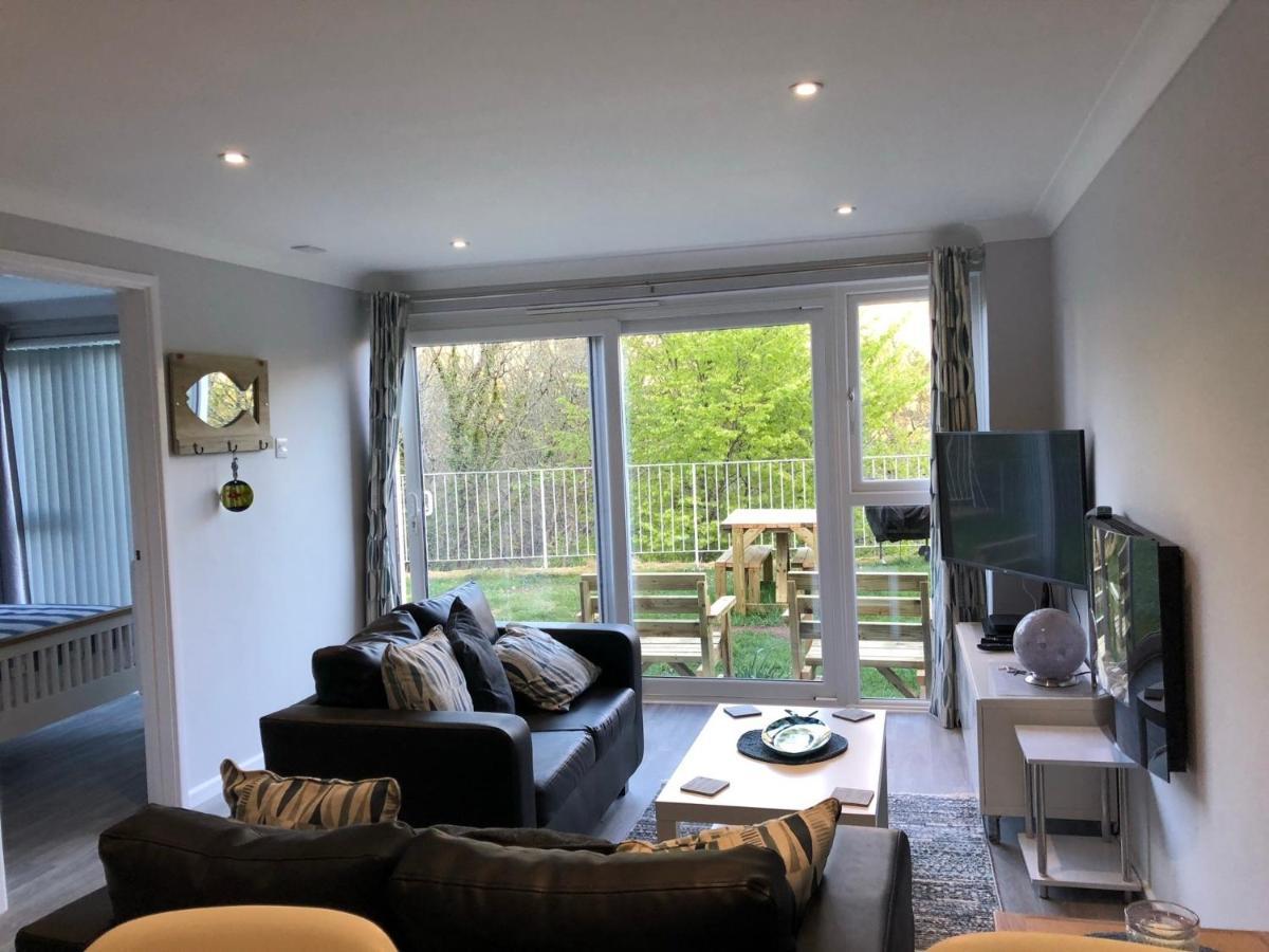 Captivating 2-Bed Villa In Millendreath Near Looe Buitenkant foto