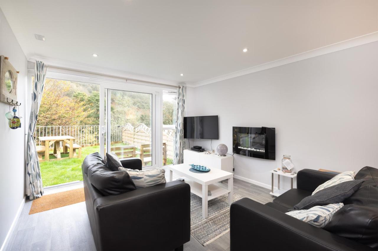 Captivating 2-Bed Villa In Millendreath Near Looe Buitenkant foto