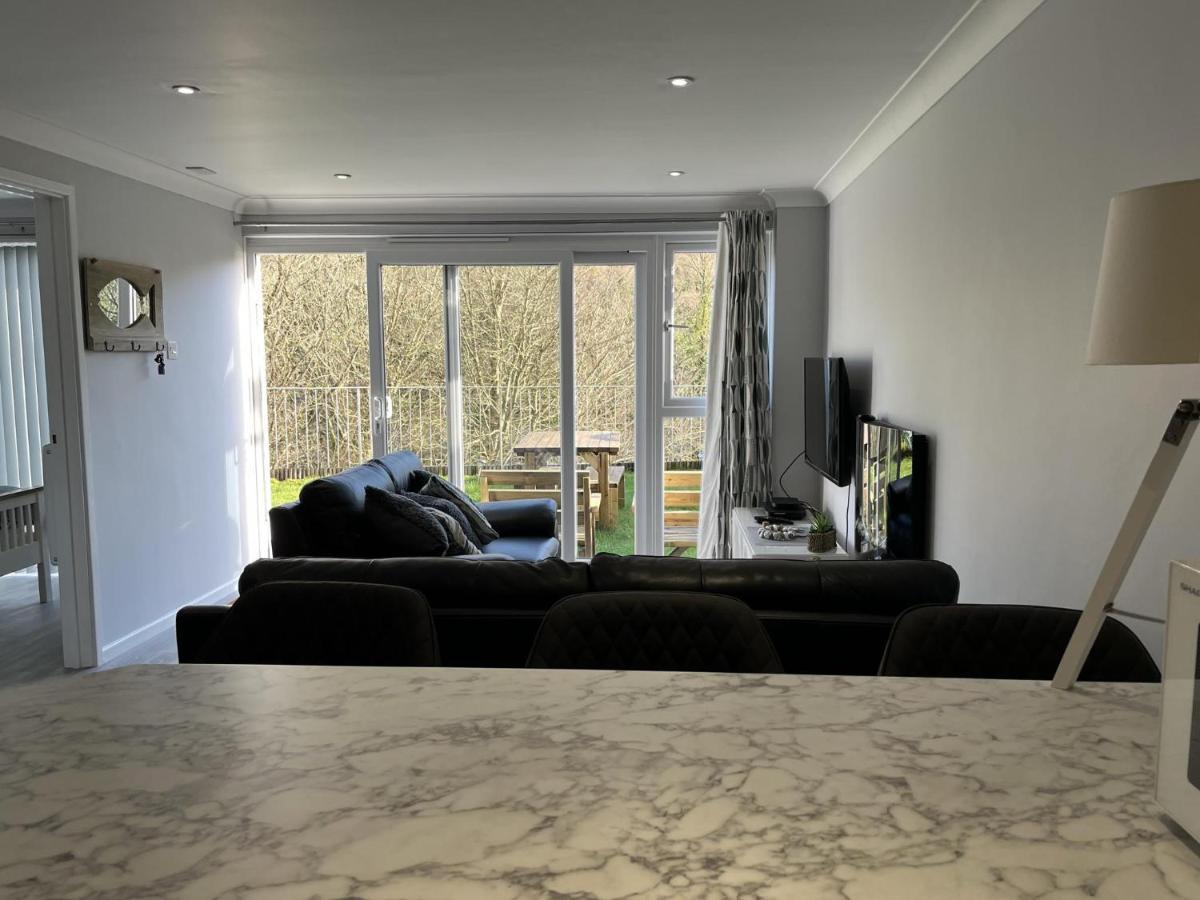 Captivating 2-Bed Villa In Millendreath Near Looe Buitenkant foto
