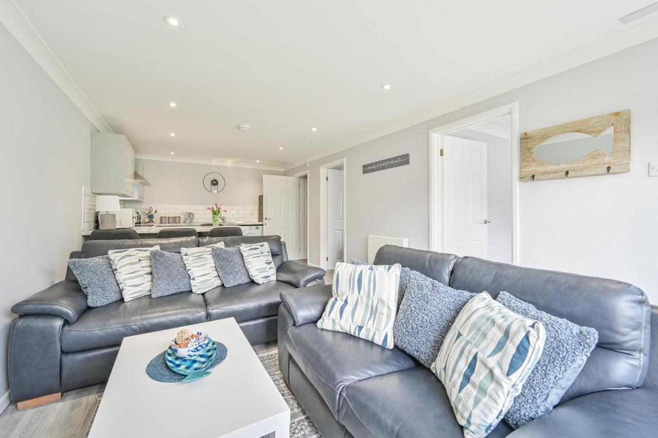 Captivating 2-Bed Villa In Millendreath Near Looe Buitenkant foto